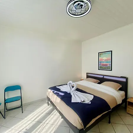 Prázdninový dům Salve Maria, Proche Et Centre Ville, Climatise ,menage Et Draps Compris Arcachon