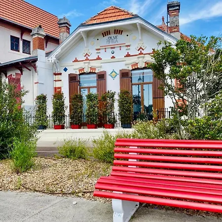 Prázdninový dům Salve Maria, Proche Et Centre Ville, Climatise ,menage Et Draps Compris Arcachon