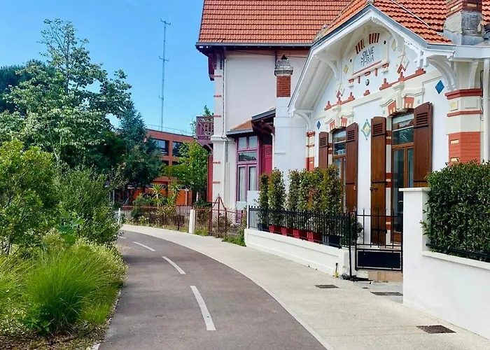 Salve Maria, Proche Et Centre Ville, Menage Et Draps Compris Feriehus Arcachon